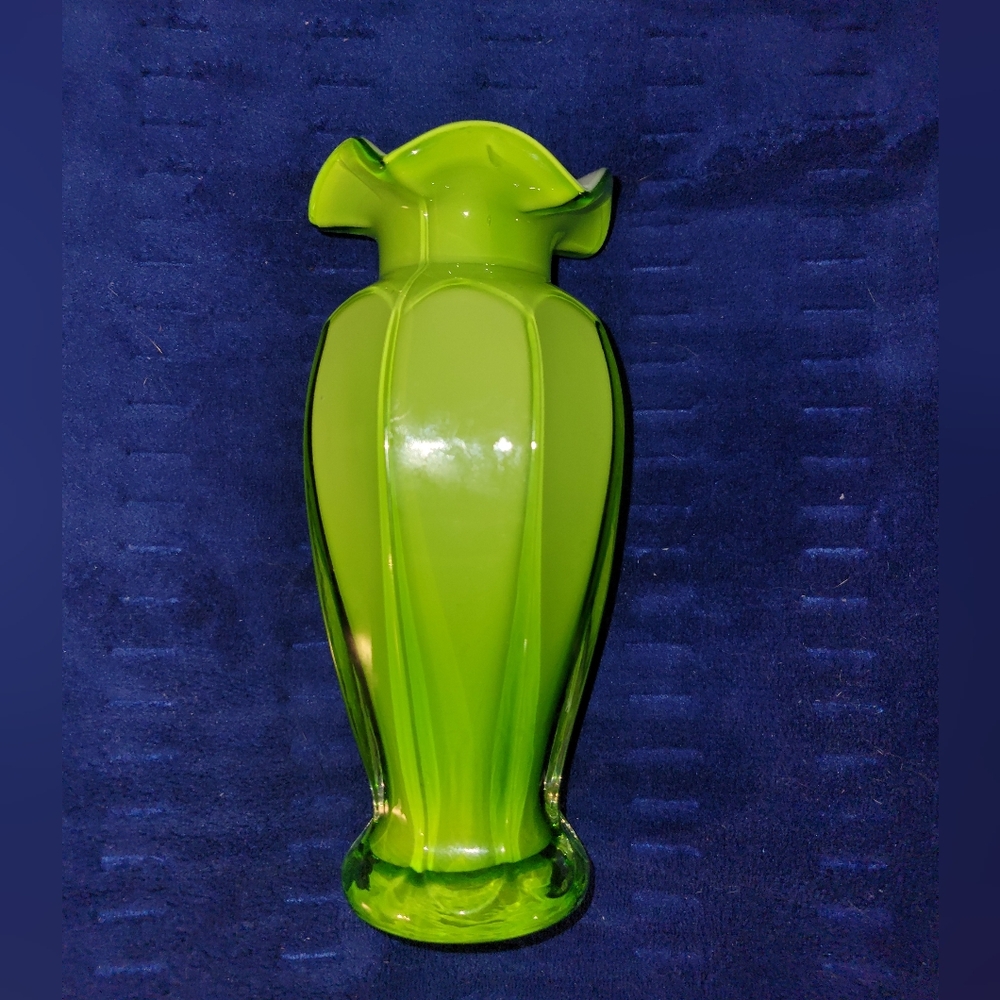 Green Cased Glass Ruffle Top Art Glass Vase